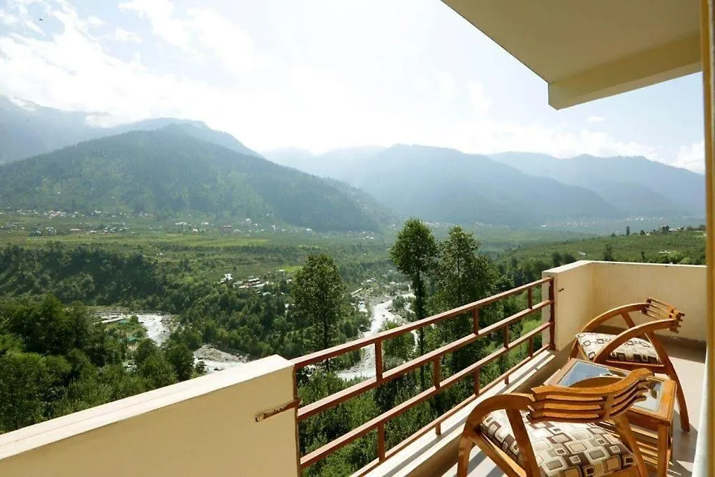 Lotus Inn River View-1