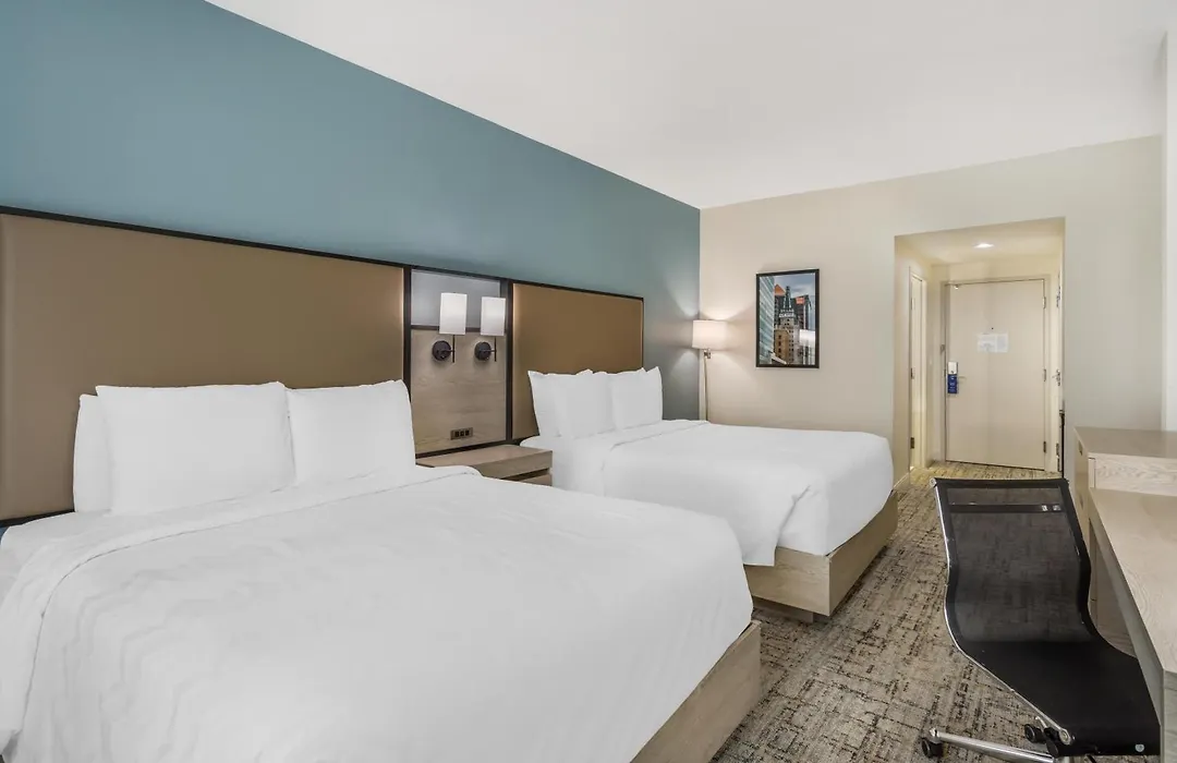 Best Western Plus Airport Inn & Suites-1