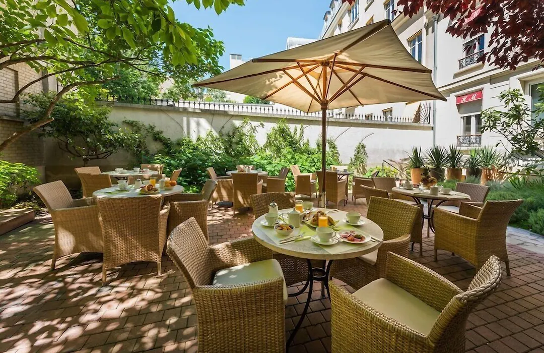 Hôtel Magellan-1