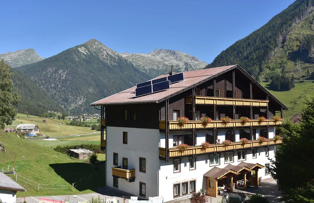 Hotel Pension Oswald-1