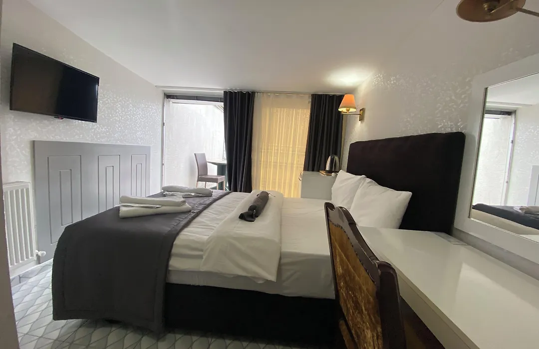 Timex Suites-1