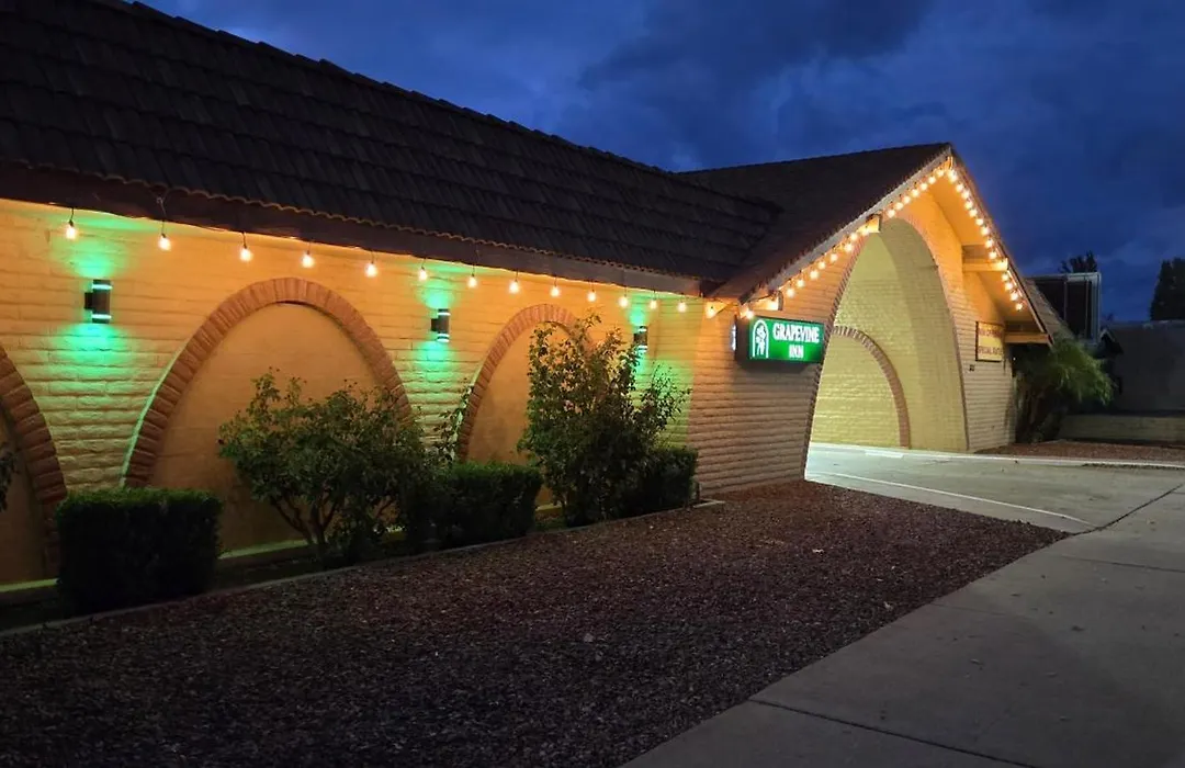 Grapevine Inn-1