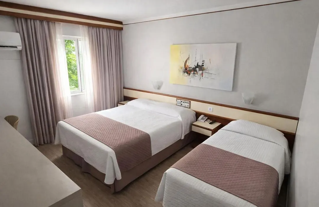 Hotel Gracher Praia-1