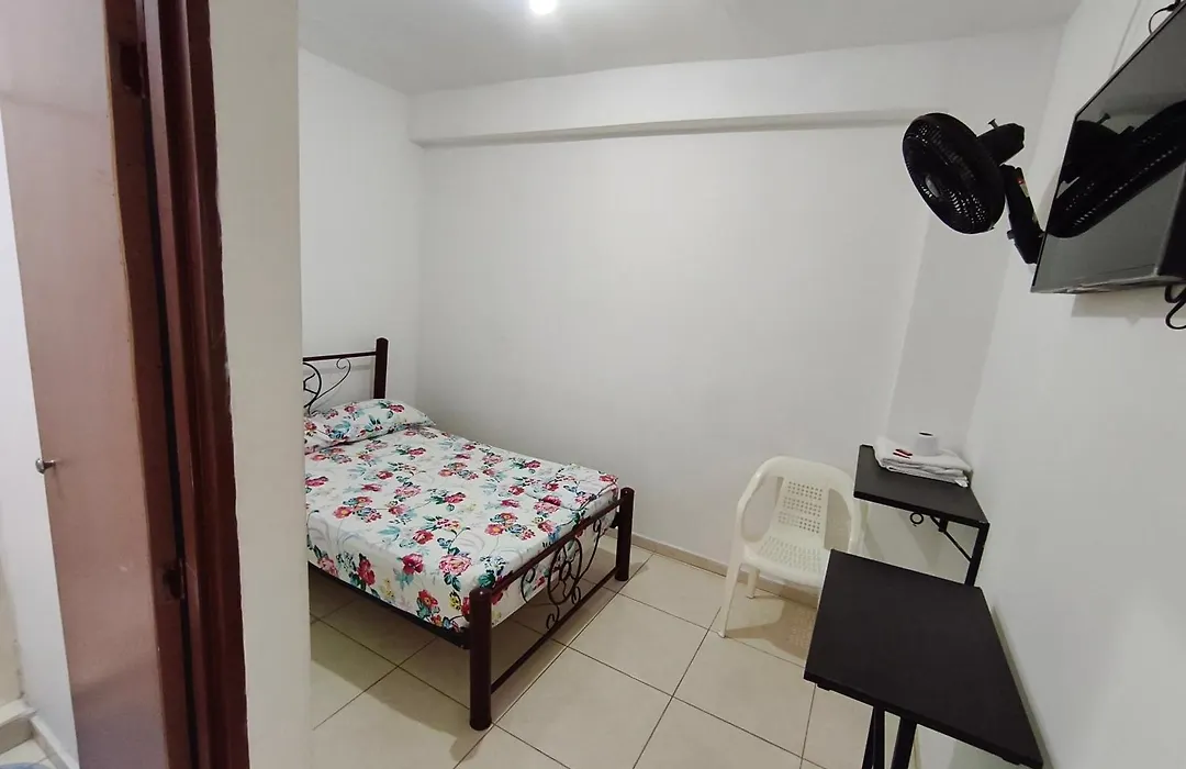 Guayacan Hostel-1
