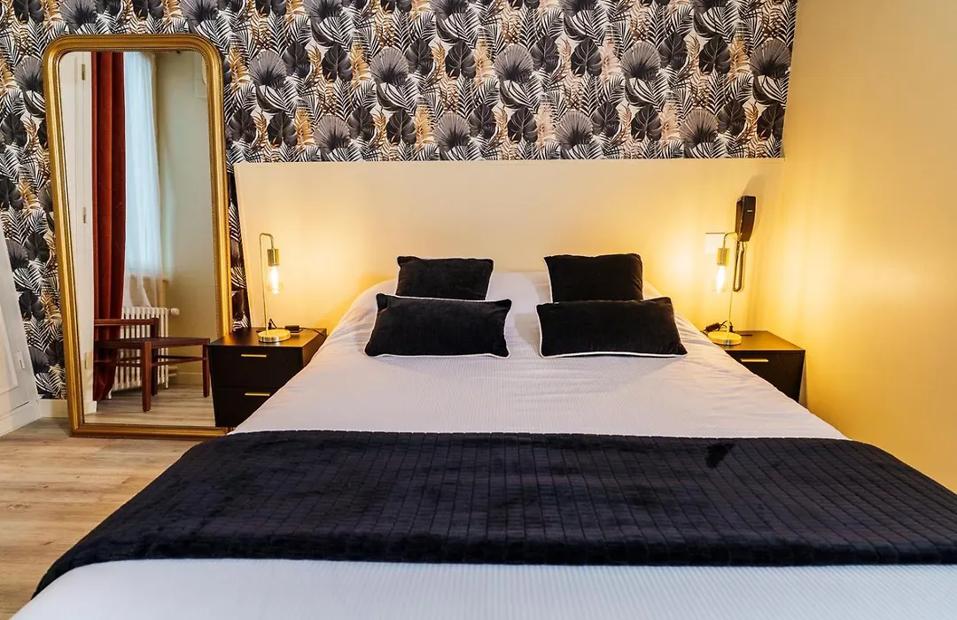 Logis Hotel Le Parc-1