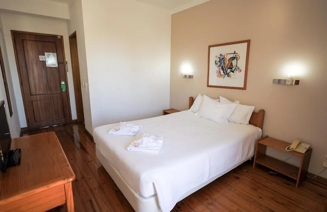 Portimao Center Hotel By Umbral-1
