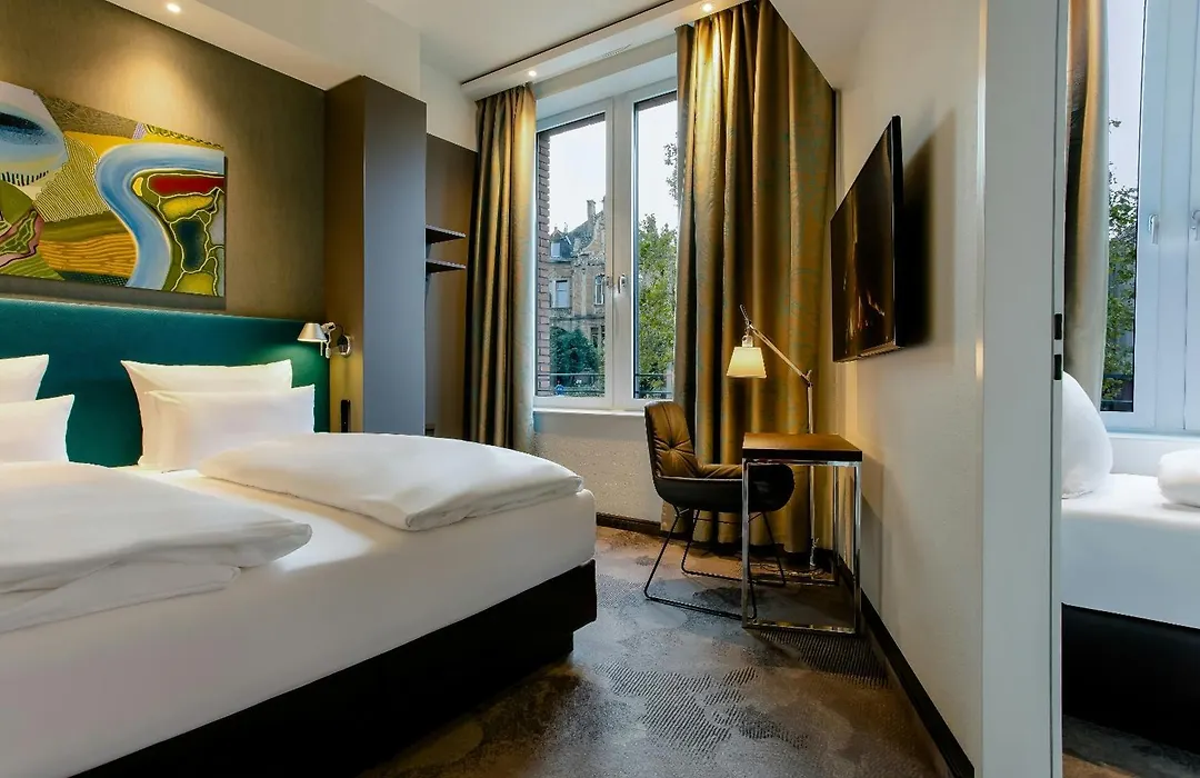 Motel One Wiesbaden-1