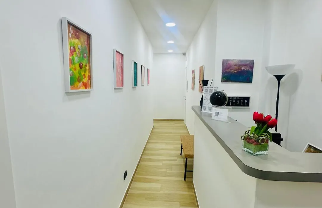 Iris Inn-1