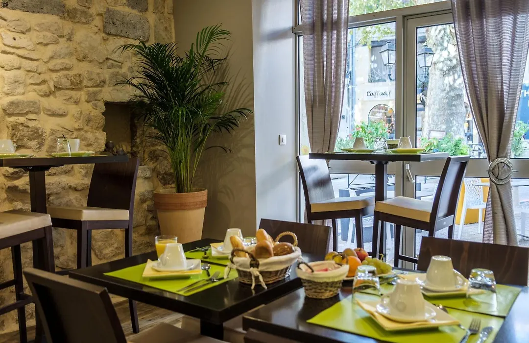 Hotel L'Herbier D'Orange - Accueil Velo-1