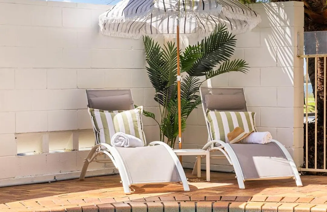 Bayview Beach Holiday Apartments-1