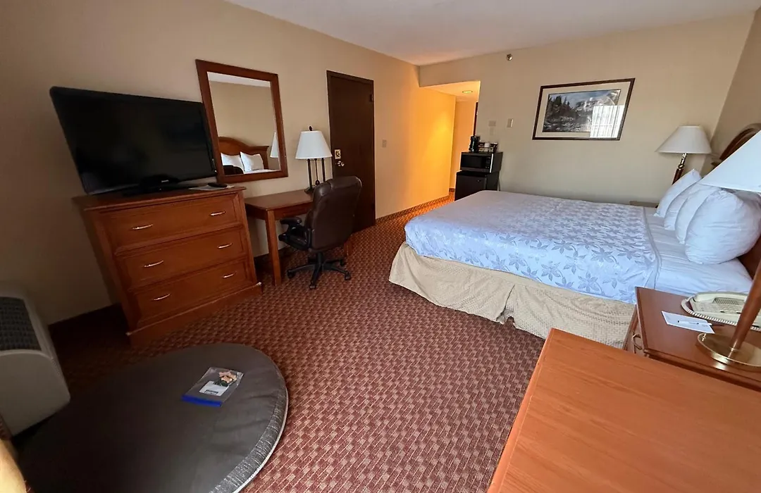 Surestay Plus Hotel By Best Western Reno Airport-1