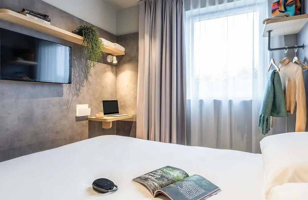 Ibis Budget Arlon Porte Du Luxembourg-1