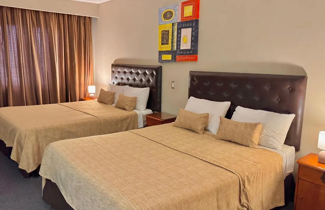Hotel Econohotel-1