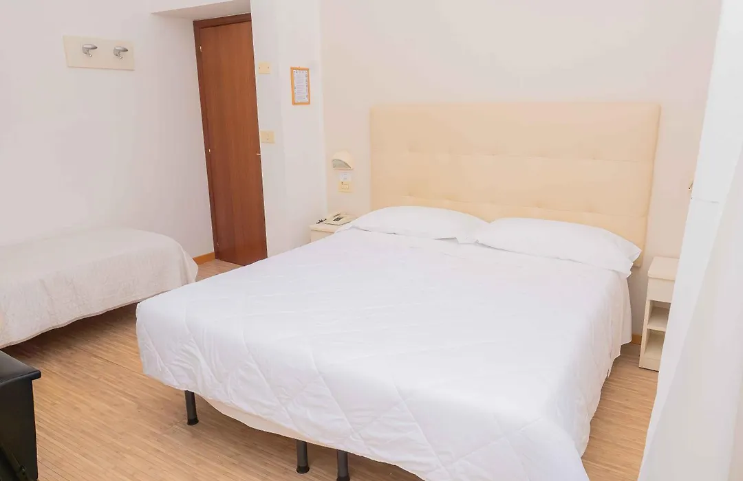 Hotel Lungomare-1