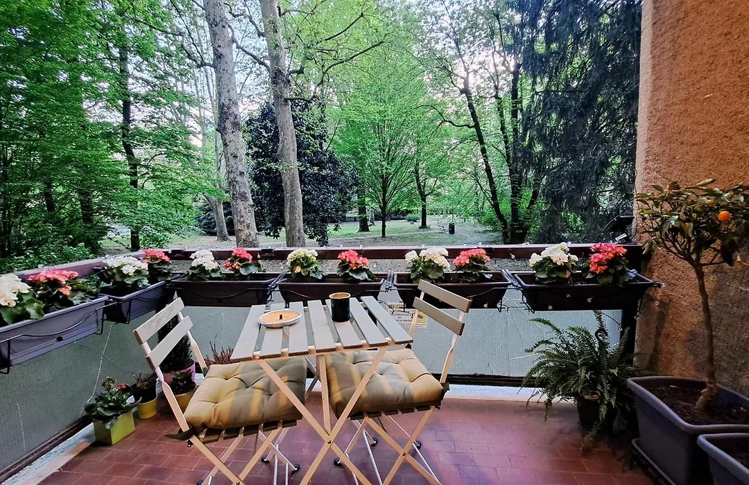 IL BALCONE NEL PARCO - stanze con bagno privato-1