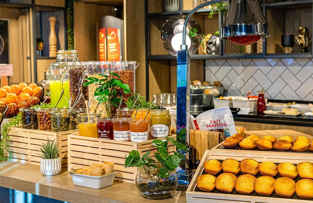 Ibis Amboise-1