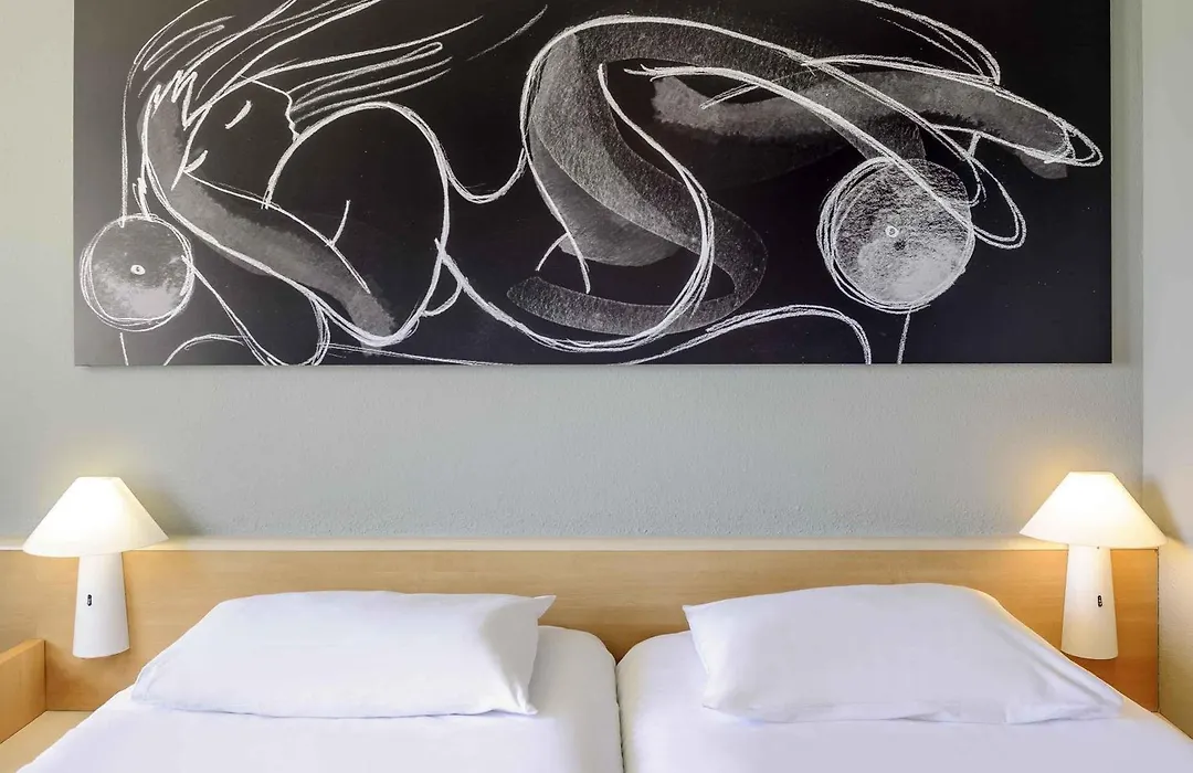 Ibis Augsburg Koenigsplatz-1