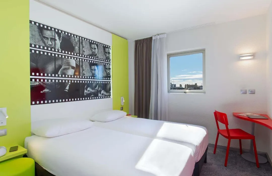ibis Styles Cannes Le Cannet-1