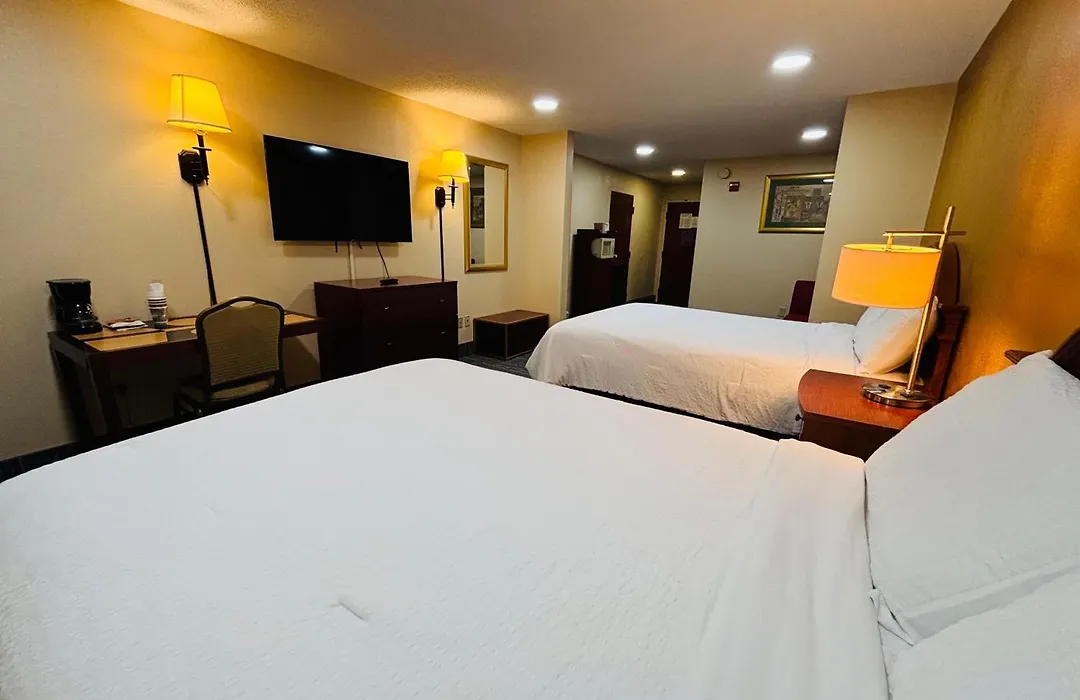 Hotel M Mount Pocono-1