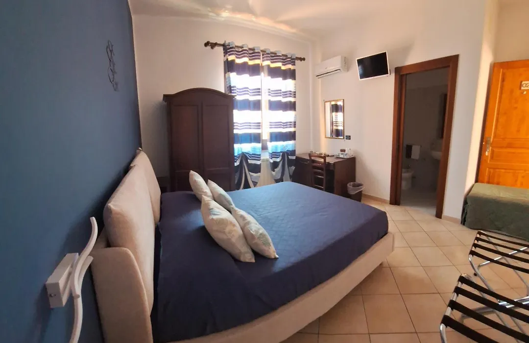 Mariposa B&B-1