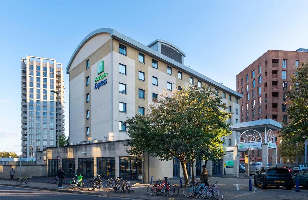 Holiday Inn Express London - Wandsworth By Ihg-1