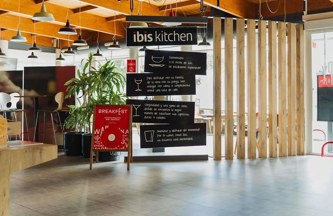Ibis Hotel Alicante-1