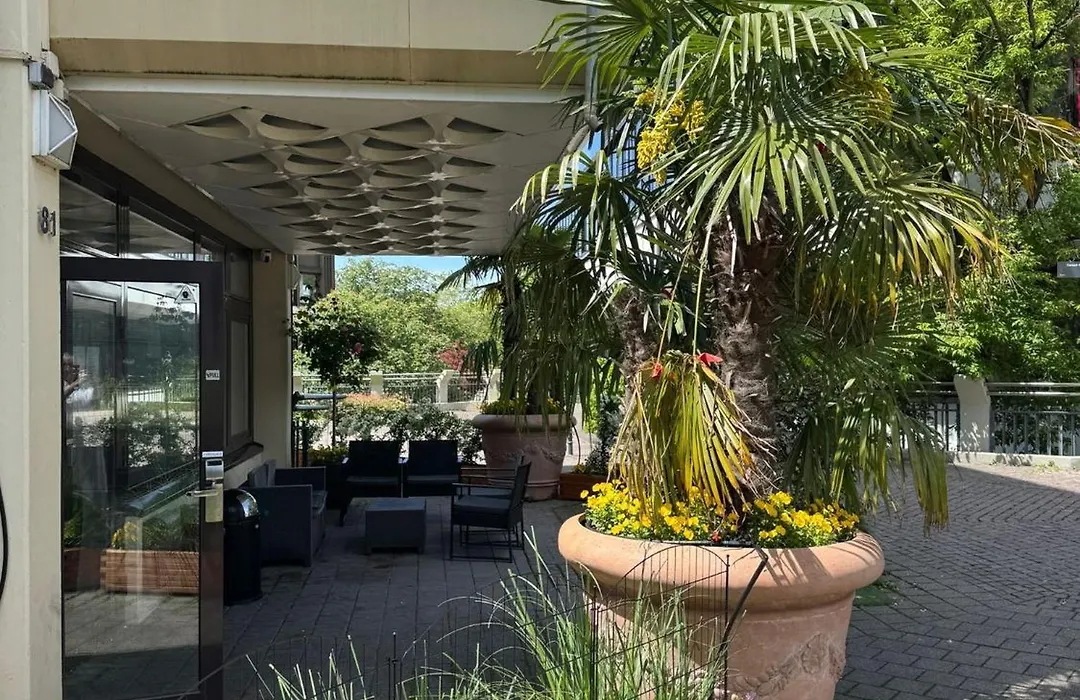 Hotel Regina-1
