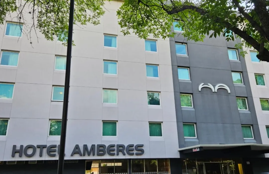 Hotel Amberes-1