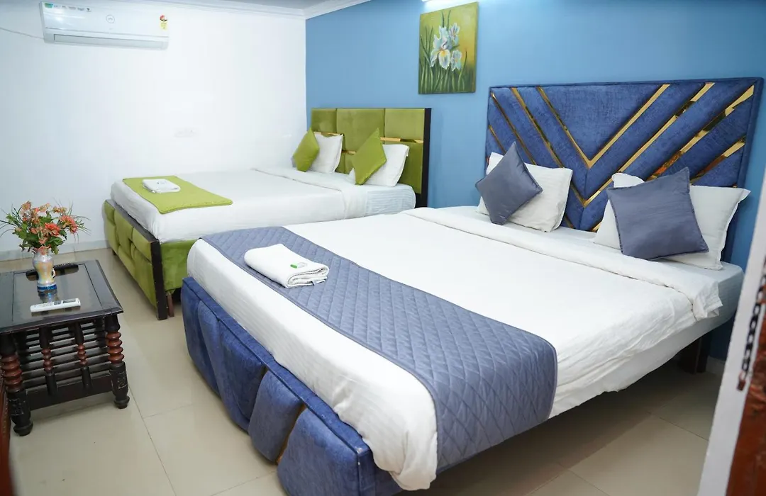 Hotel Cred Luxury Rooms Gachibowli,-1