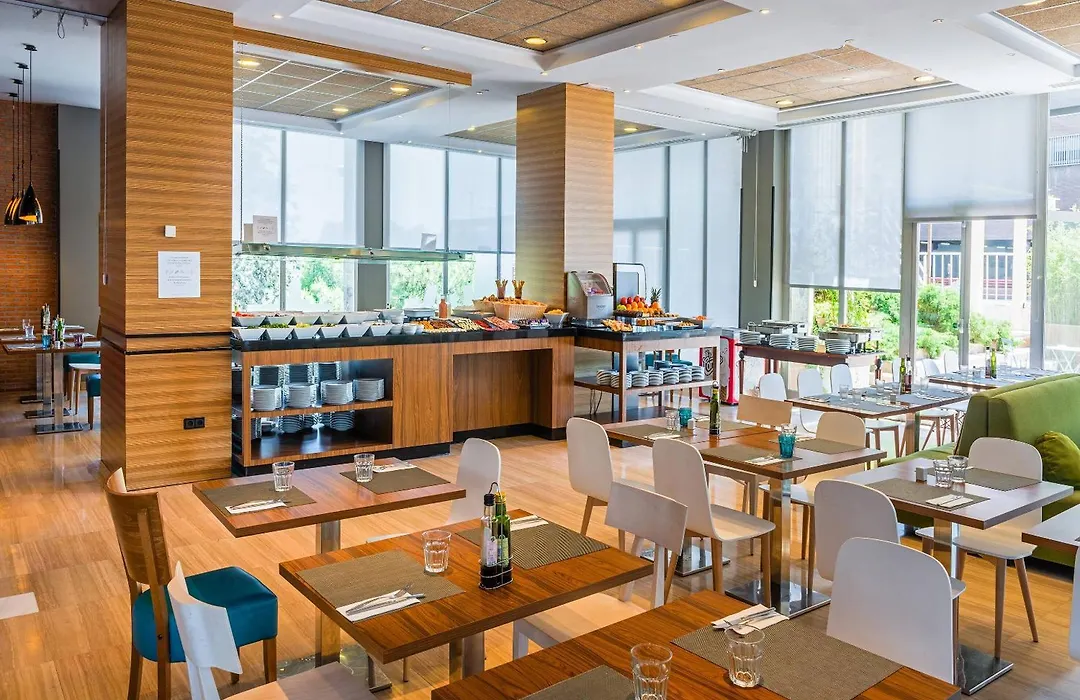Madrid Chamartin, Affiliated By Melia-1