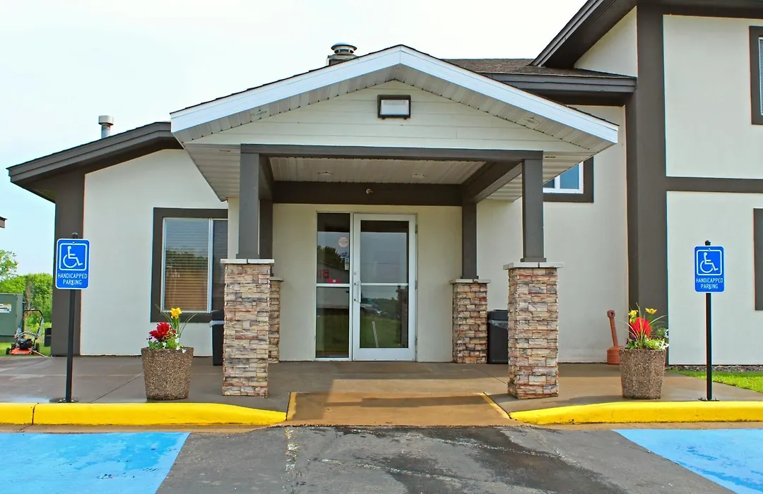 Days Inn By Wyndham West-Eau Claire-1