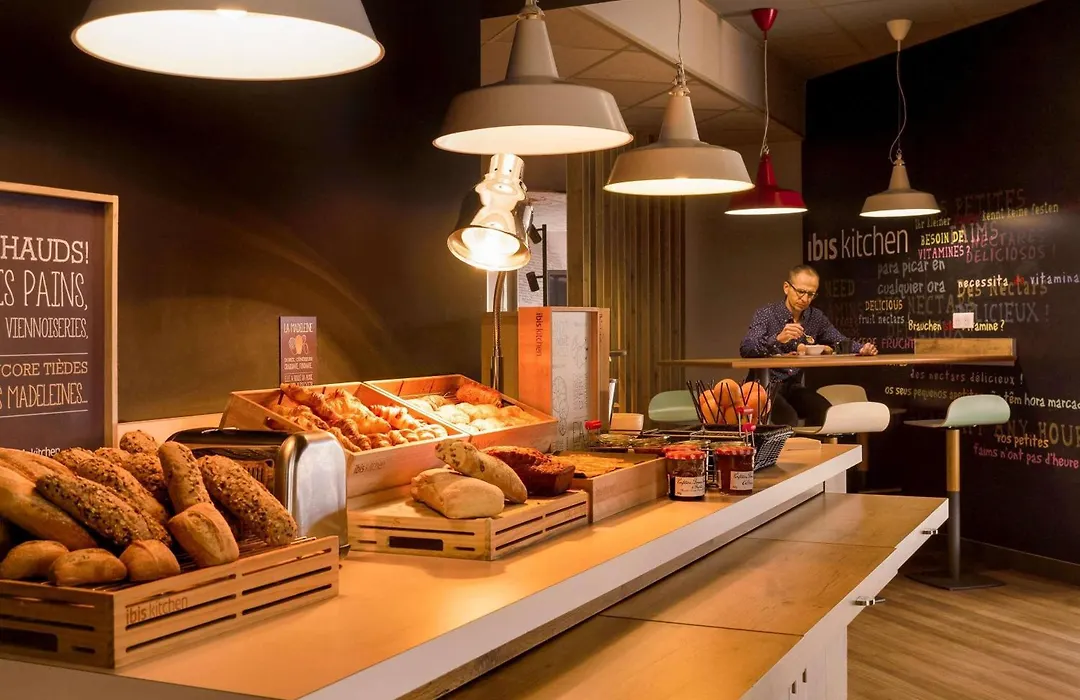 Ibis Arles-1