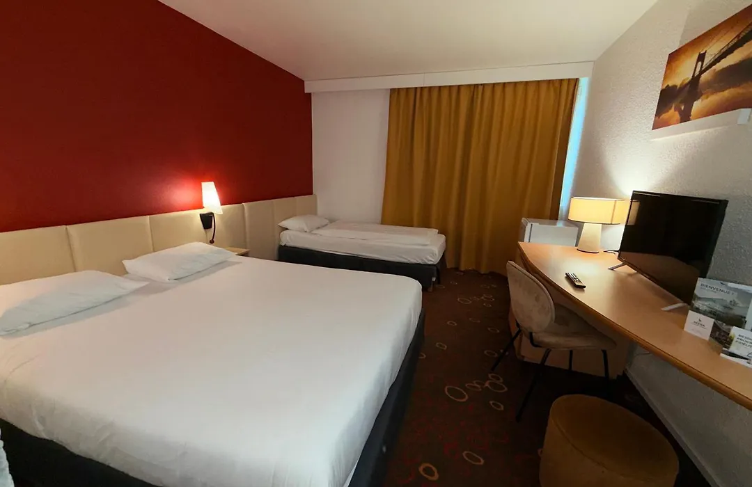The Originals Boutique, Hotel Beauséjour - Poitiers Nord Futuroscope-1