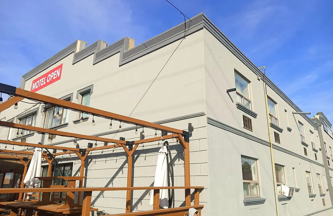 London Residency Inn-1