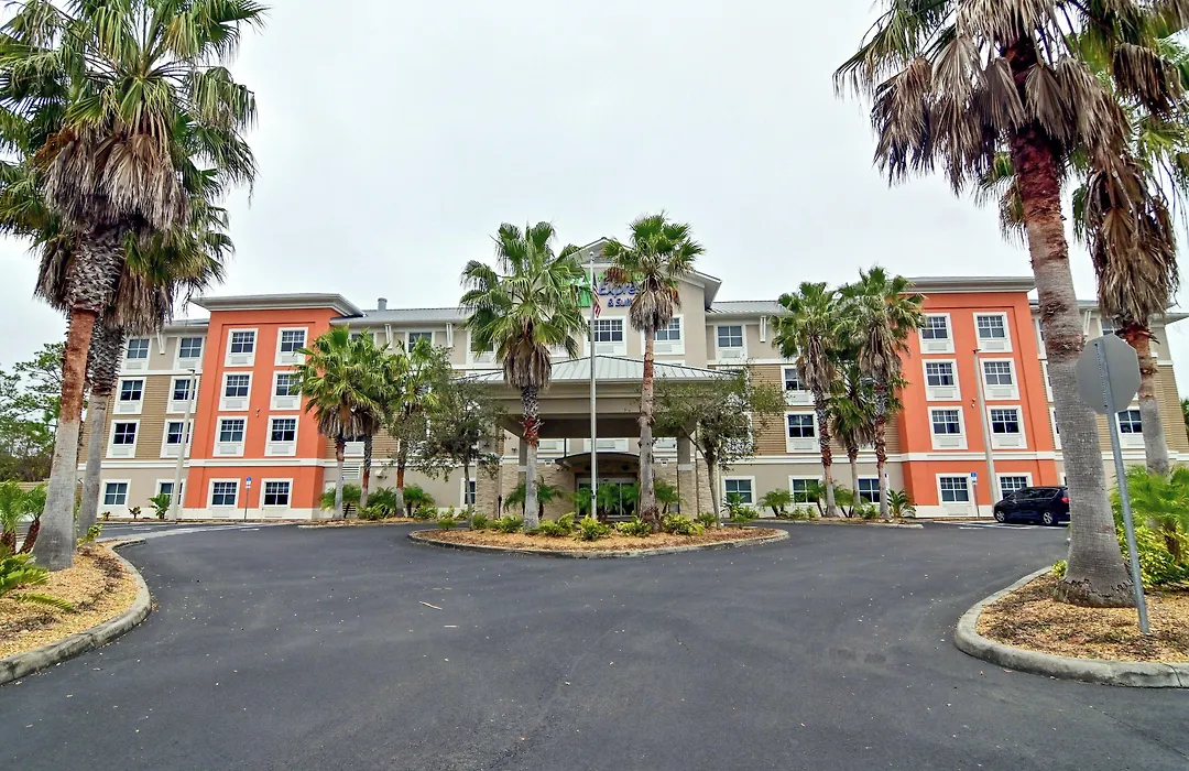 Holiday Inn Express & Suites Palm Coast - I-95-1