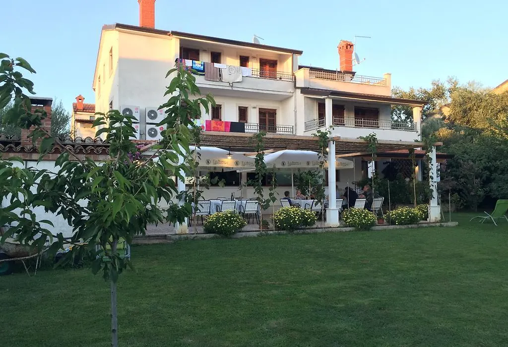Vera Bed&Breakfast-1