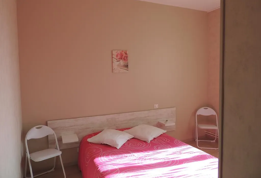 Le Colbert-1