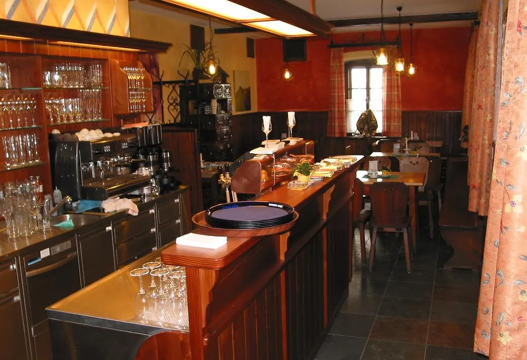 Hotel Restaurant Itzlinger Hof-1