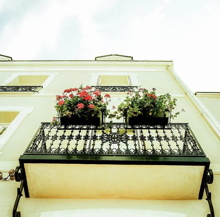 LE VENDÔME Côté JARDIN-1
