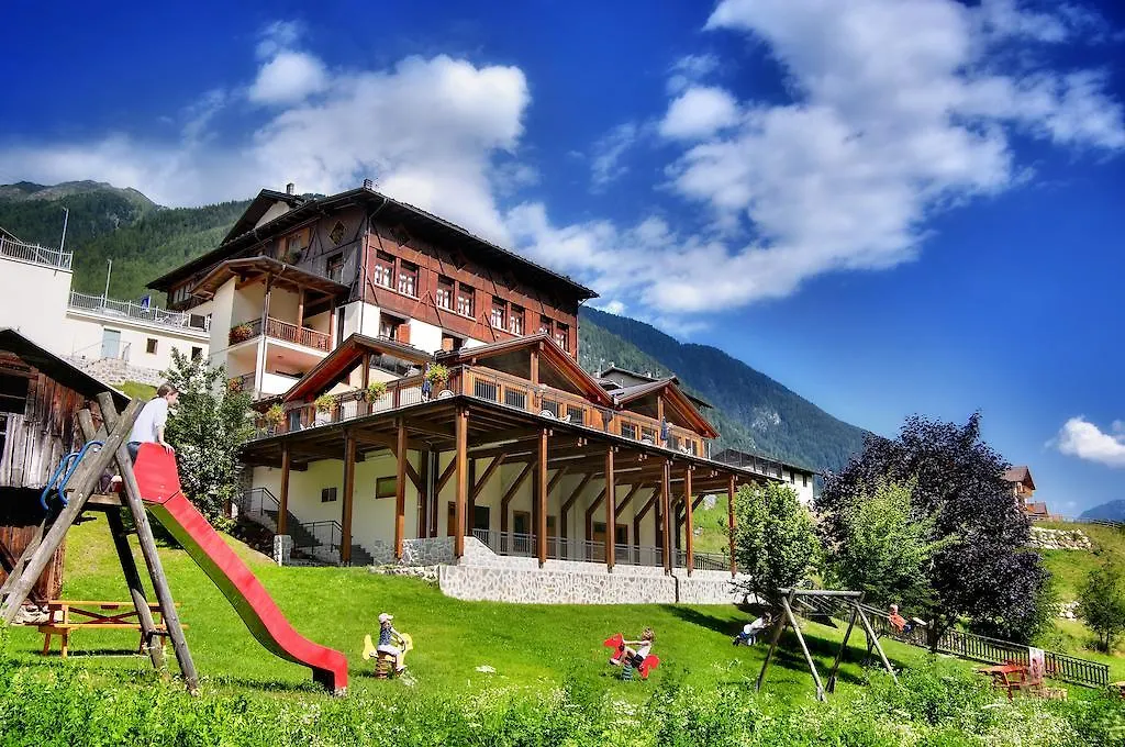 Albergo Miramonti-1