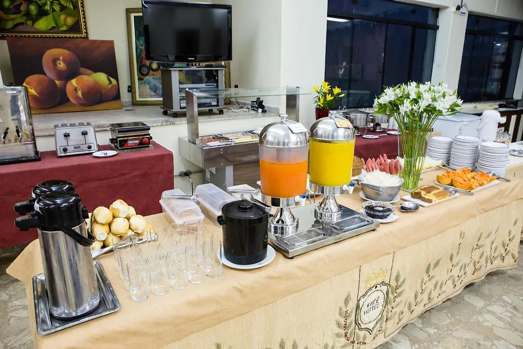 Kafe Hotel-1