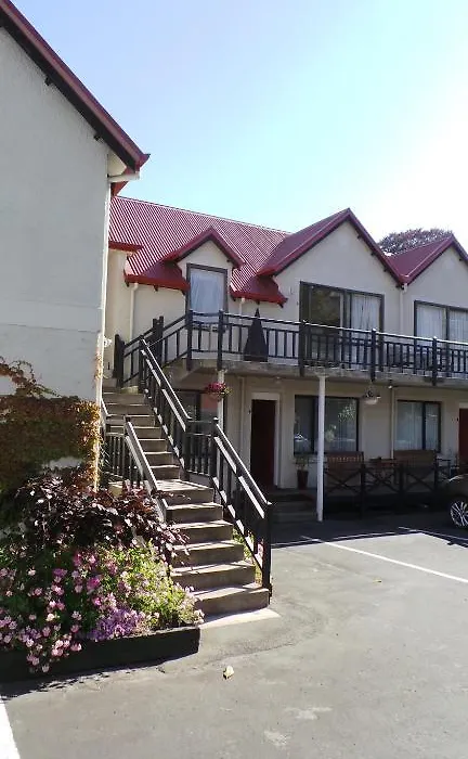 Owens Motel-1
