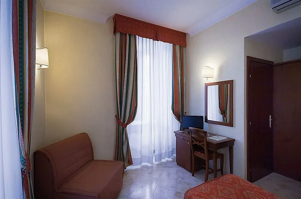 Hotel Dolomiti-1