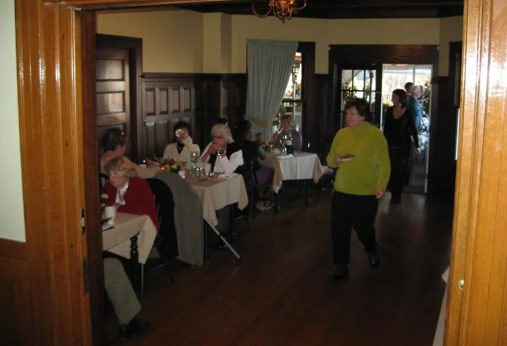 Castle Manor Inn-1