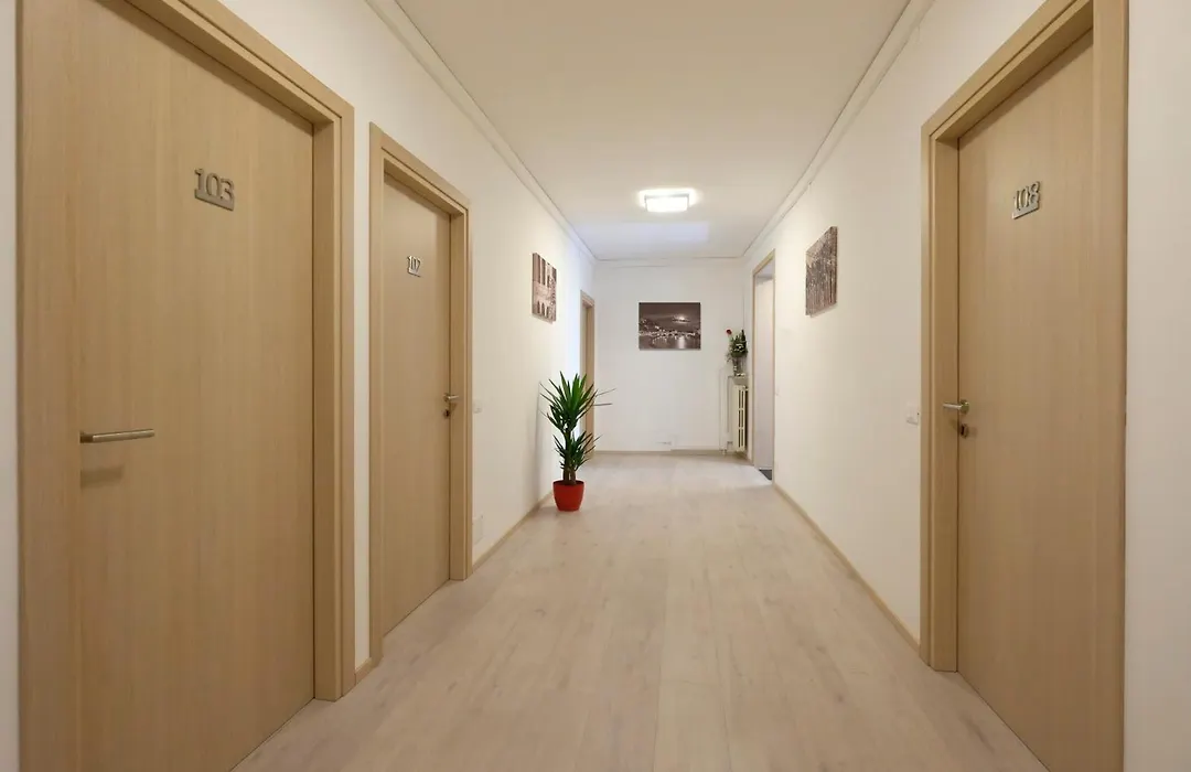 Hotel Gelmini-1