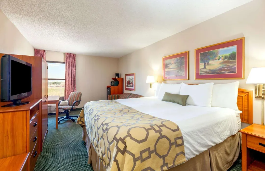 Baymont By Wyndham Amarillo East-1