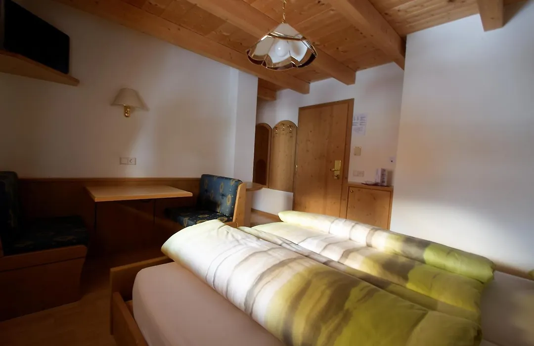 Pension Mirandola-1