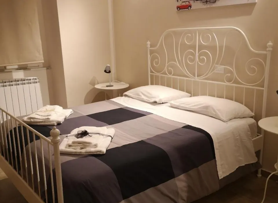 Traiano guest house-1