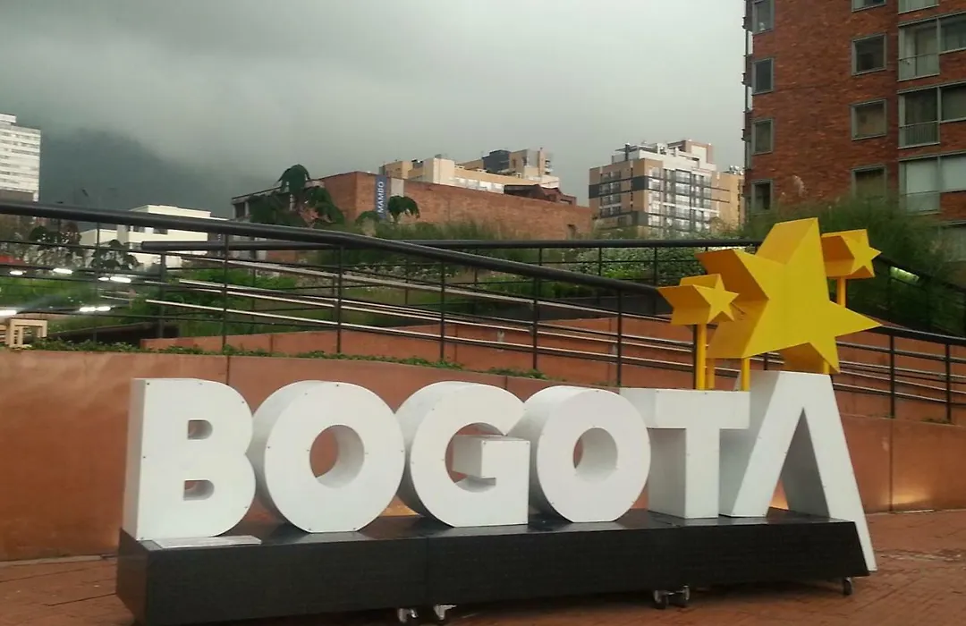 A Bogota On Holidays By Open - Hotel Cas-Embajada Americana-1