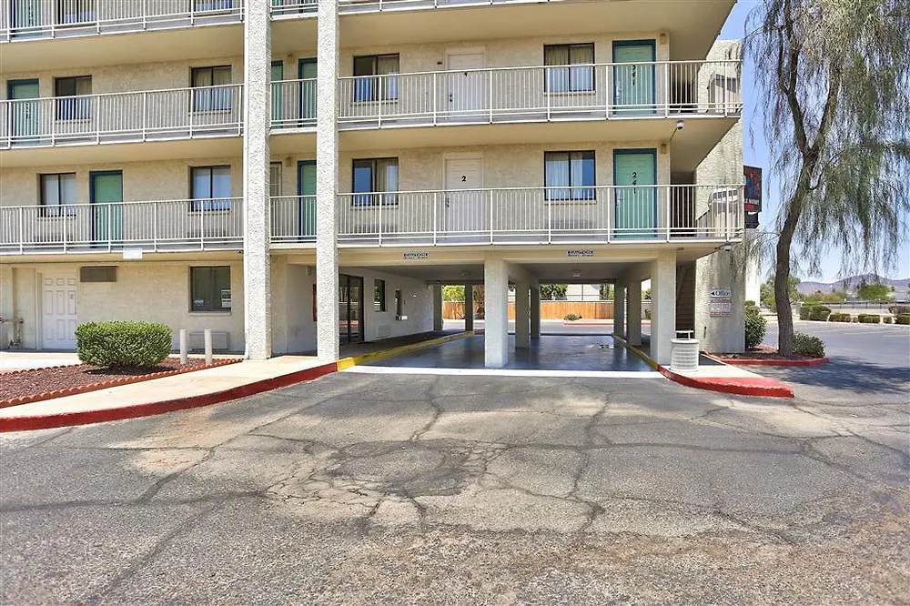 Phoenix Inn-1